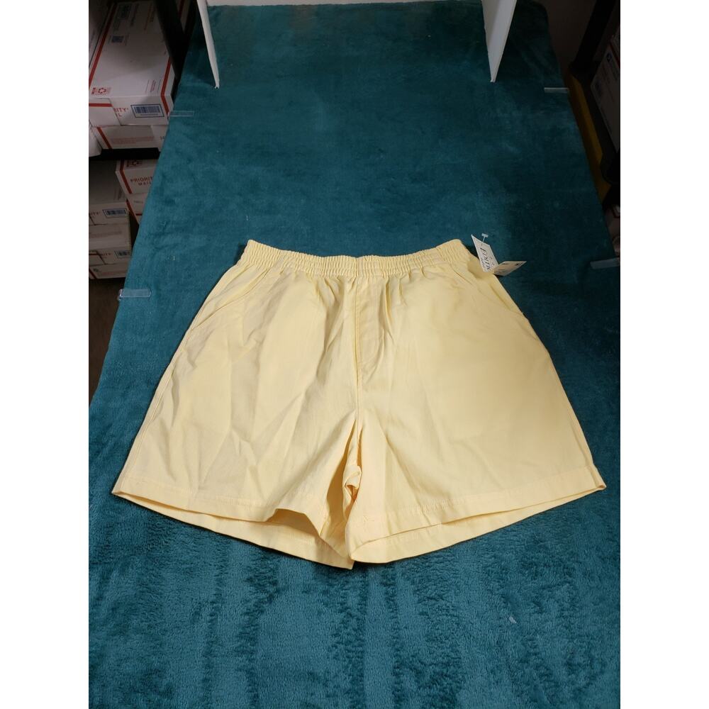 Basic Editions Shorts Size Medium Womens Yellow Pull On Twill Ladies Casual NWT